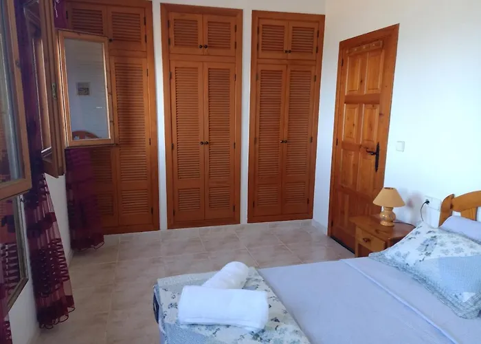 Between The Sky And The Sea * Alicante